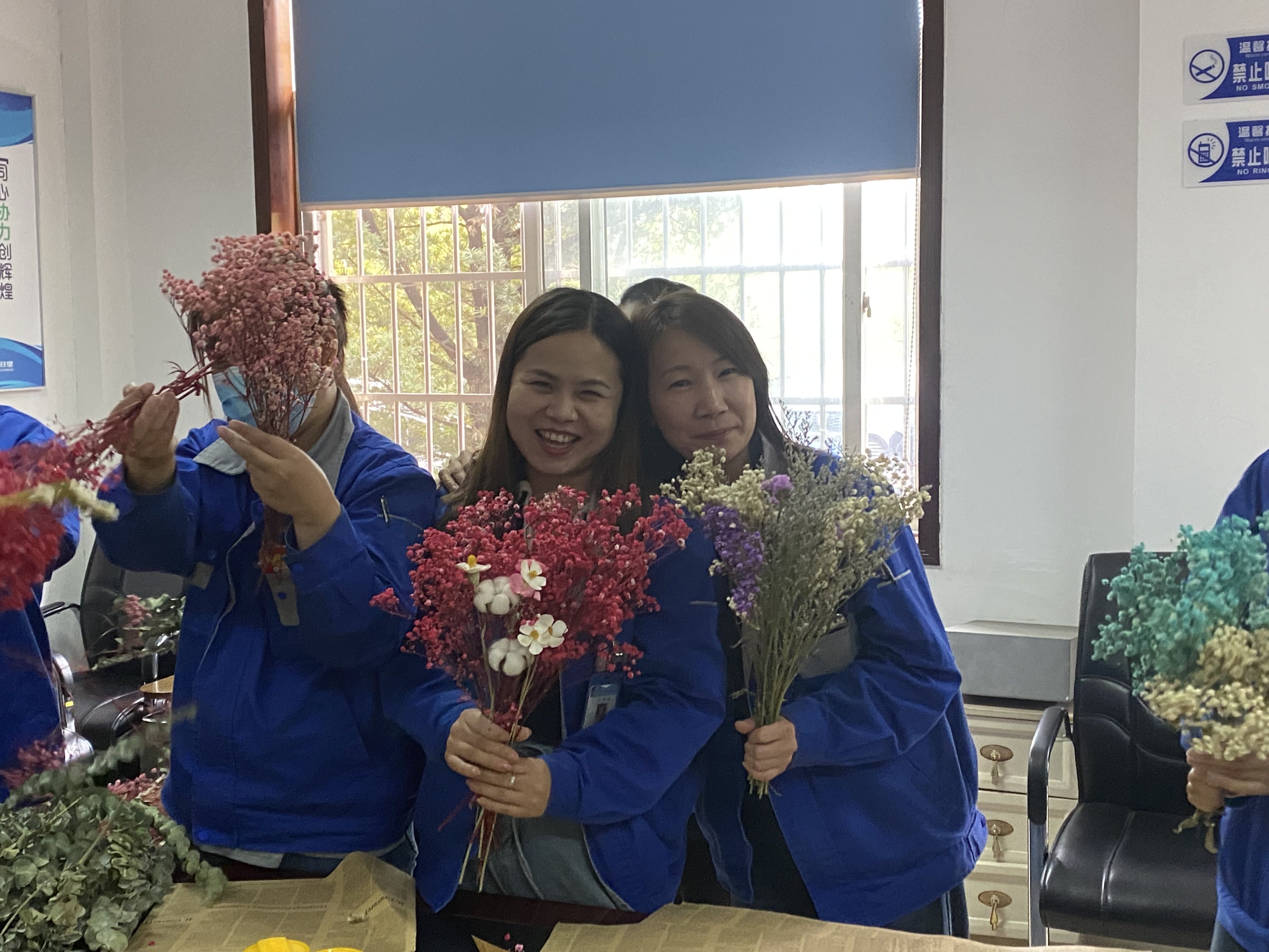 开云手机入口官网_开云online(中国),宏明日望,株洲电子科技,湖南电容器,株洲电容器,电容器