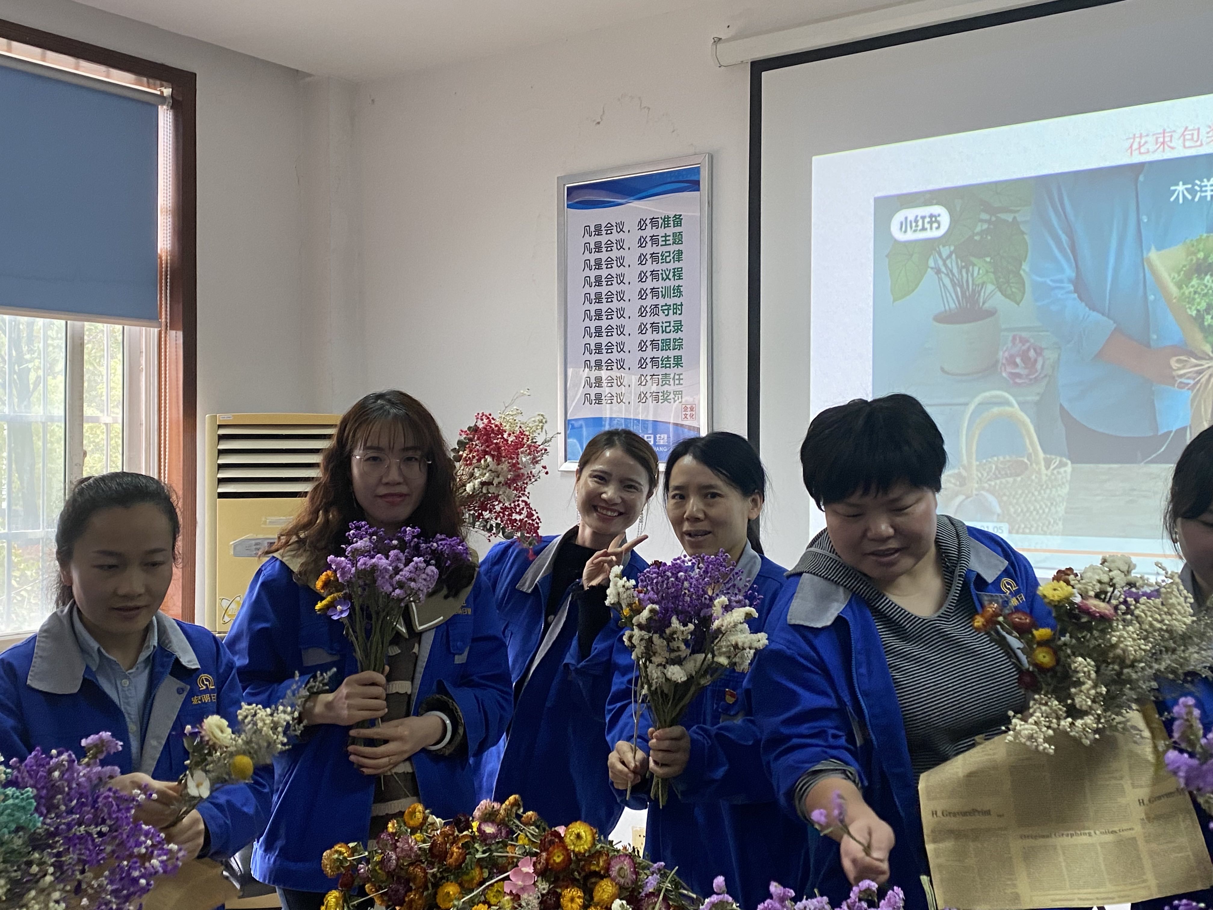 开云手机入口官网_开云online(中国),宏明日望,株洲电子科技,湖南电容器,株洲电容器,电容器
